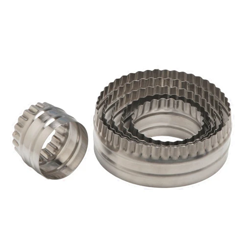 Ateco Double Sided Large Round Cutters in Graduated Sizes, Fluted & Plain Edges, Stainless Steel, 6 Pc Set