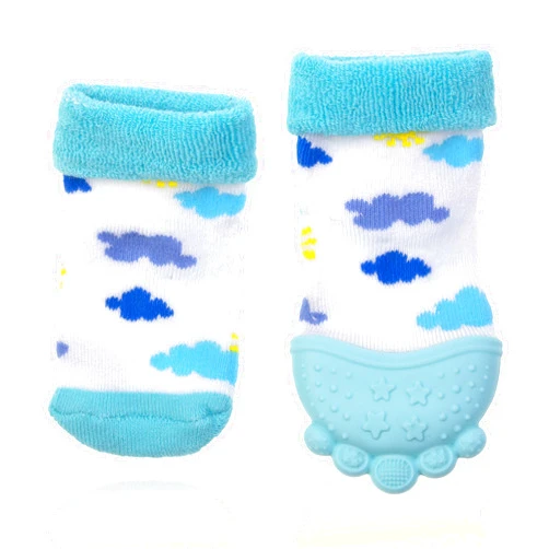 Nuby Soothing Teether Sock, Sky Blue Clouds, 5