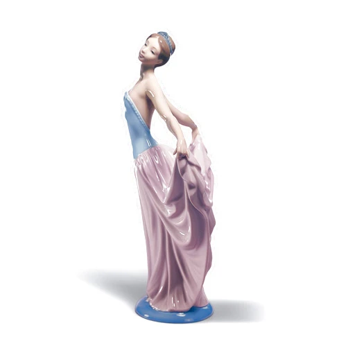 LLADRÓ Glossy Porcelain Ballerina Figure. Decorative Porcelain Dencer Woman Figurine.