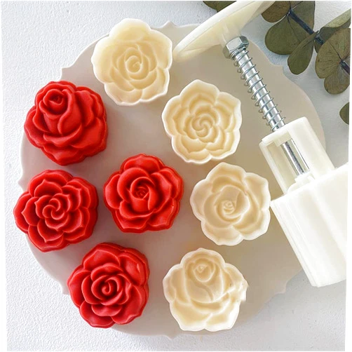 Vctitil 5Pcs Moon Cake Mold Set,Mid Autumn Festival DIY Hand Press Cookie Stamps DIY Baking Tool Rose Flower Mold Patterns Mooncake Maker Pastry Mould(50g)