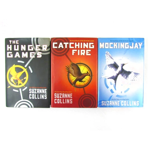 By Suzanne Collins (Author) The Hunger Games Trilogy Boxed Set|THE HUNGER GAMES