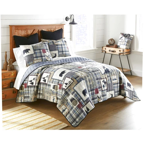 Donna Sharp Queen Bedding Set - 3 Piece - Forest Symbols Lodge Quilt Set with Queen Quilt and Two Standard Pillow Shams - Machine Washable