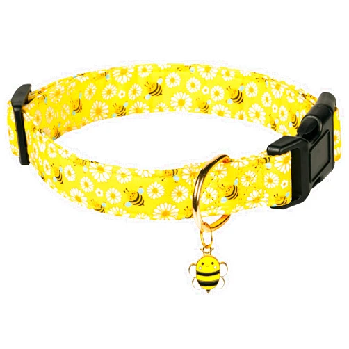 PREHAI Cute Cotton Dog Collar for Small Medium Large Dogs Special Design Cute Yellow Bee Dog Collar for Boy Girl Dogs Soft Adjustable Bees Puppy Collars for Male Female Dogs Pet Collar