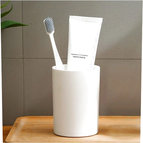 DeTii Bathroom Tumbler Cup 10.5oz Reusable Unbreakable Toothbrush Cup 300ml Mouthwash Cups Plastic Easy to Clean Bathroom Cup Toothbrush Holder Adequate for Your Bathroom (PP 1PC, White)