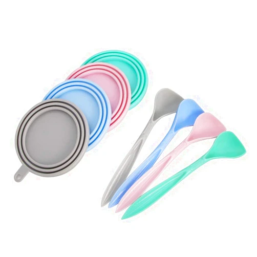 SLSON 4 Pack Can Covers and 4 Pack Pet Spoons Set,Universal Silicone Can Lids for Pet Food Cans 1 Fit 3 Standard Size Dog and Cat Can Tops Cover (Round)