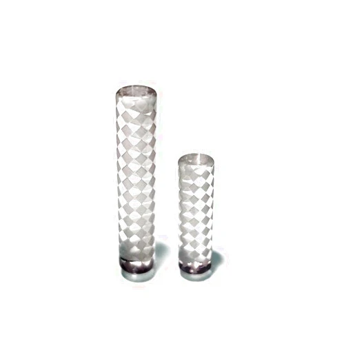 Victory Glassworks Solid Checkerboard Quartz Pillar 2-Pack