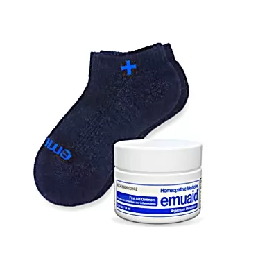 emuaid Cracked Heels Repair Pack Regular Strength 0.5oz with Silver Ionic Socks is Suitable for Cracked Heels.