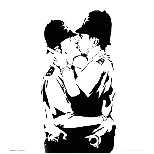 Grupo Erik Print brandalised bobbies Kissing, Black-White, 30 x 30 cm