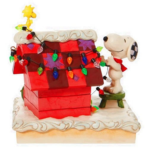 Enesco Peanuts by Jim Shore Snoopy and Woodstock Decorating The Dog House Figurine, 5.12 Inch, Multicolor