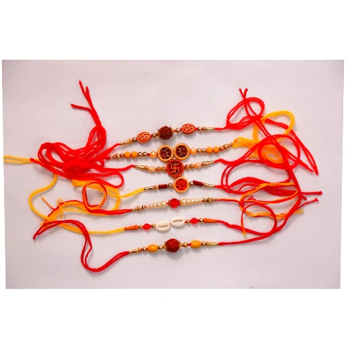 Generic Moli Dhagha Moli Thread in Set Gift Set Red Moli Dhagha Pack of 7