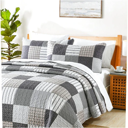 HIARUO Quilt Set Queen Size, 3 Pieces Bedspread Coverlet Plaid Patchwork Quilt Farmhouse Queen Size Comforter Set Lightweight Bedding with 2 Pillow Covers Shams for All Season Gray Brown White