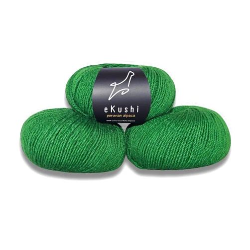 EKushi 100% Baby Alpaca Yarn for Knitting & Crocheting - Set of 3 Skeins of Premium Yarn DK - Lightweight, Hypoallergenic & Thermal Peru Made - Ideal for Delicate Projects (Ligth Green - GR013)