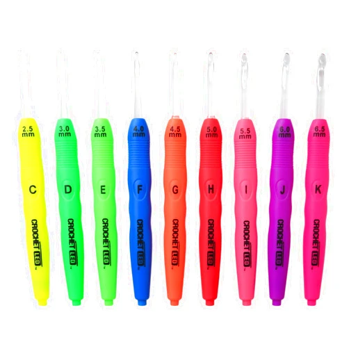 NGHTMRE Led Light Up Crochet Hook Set 9Ps Knitting Needles Weave Sewing Tool Accessories 9 Pcs 2.5mm to 6.5mm Ergonomic Soft Grip Handles