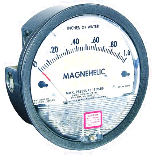 Dwyer Magnehelic Series 2000 Differential Pressure Gauge, Range 0-0.25