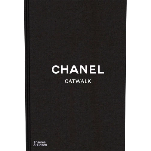 By MAURIES PATRICK (Author) Chanel Catwalk: The Complete Collections (2nd ed) /anglais