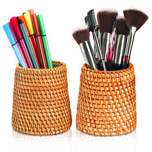 Elsjoy Set of 2 Wicker Pencil Holder, Natural Rattan Pen Cup Woven Makeup Brush Holder, Rustic Utensil Caddy Wicker Pen Organizer for Home Decor, Office, Kitchen