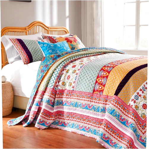 Greenland Home Thalia Quilted Bedding Set, 3-Piece Jumbo King, Tango, One Set