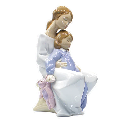 LLADRÓ Lladro Nao Collectible Porcelain Figurine: A Moment with Mommy - 8 3/4 Tall - Mother and Daughter